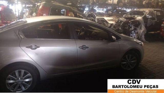 Peças Sucata Kia Cerato 2014 - Foto 2