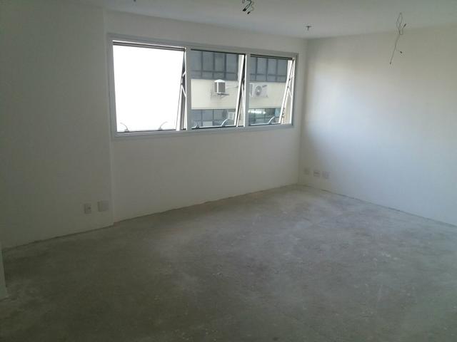 Icarai.Empreendimento Manhattan. Sala 29 mts2, lavabo, vaga na escritura e 4 elevadores - Foto 10