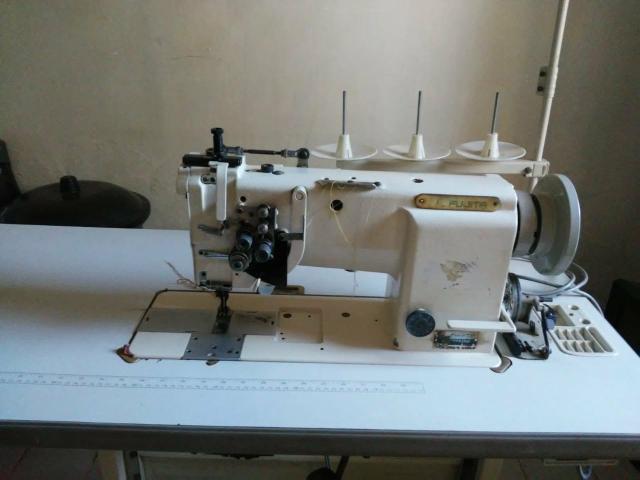 Maquina de costura - Foto 2