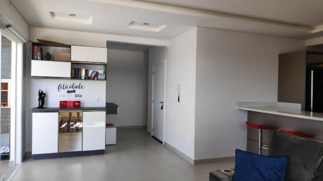 Linda cobertura alto padrão 3dorm 1suite finamente mobiliada 2vagas no centrinho Ingleses - Foto 9