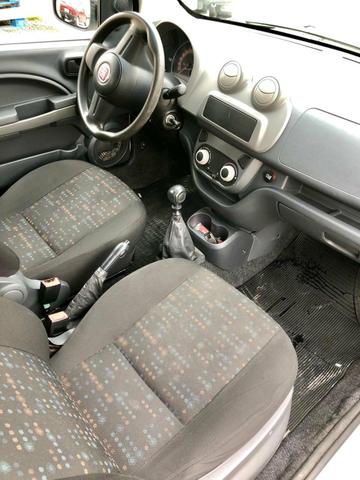 Fiat Uno Vivace 2015 - Foto 5