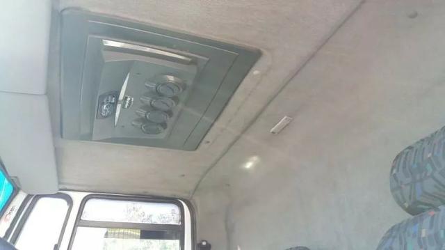 Ford Cargo 816, Baú - Foto 4