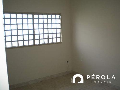 Casa geminada com 2 quartos - Bairro Setor Sudoeste em Goiânia - Foto 5