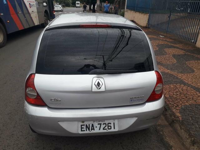 Renault Clio 09 com ar - Foto 4