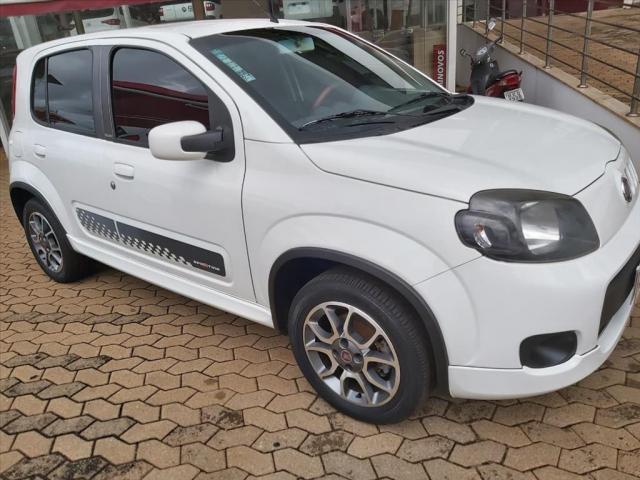 FIAT UNO 1.4 EVO SPORTING 8V FLEX 4P MANUAL - Foto 2