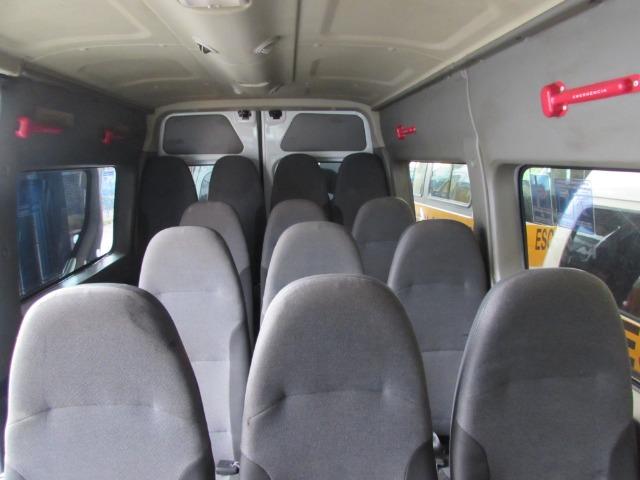 Renault Master Escolar L2H2 - Foto 4