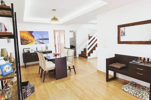 Vende-se sobrado com piscina na NEVA - R$ 600 mil - Foto 5