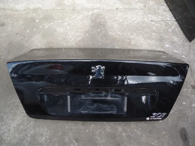 Porta Malas (Tampa Traseira) Peugeot 307 Sedan - Original/Usada - Preta