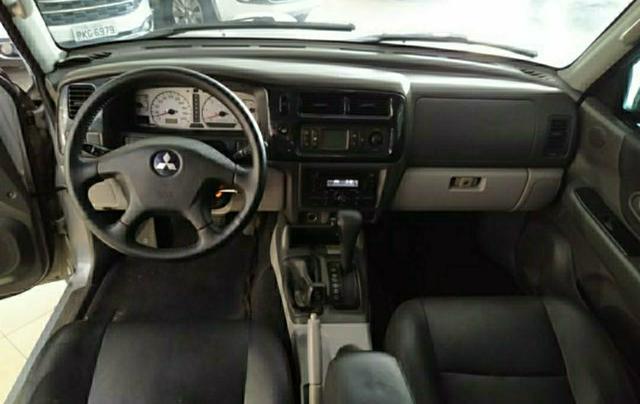 Pajero sport 2011 hpe diesel 4x4 - Foto 13
