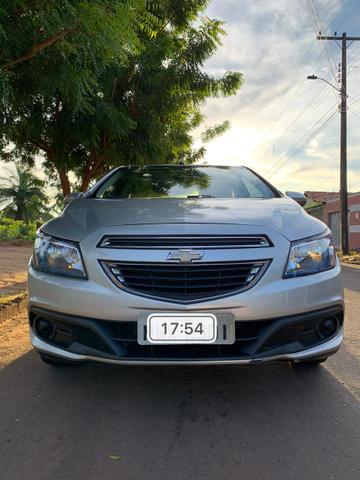 Onix lt 1.4 ANUNC VERDADEIRO
