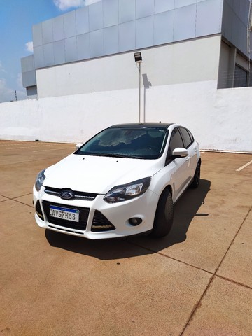 FORD FOCUS TITANIUM 2014