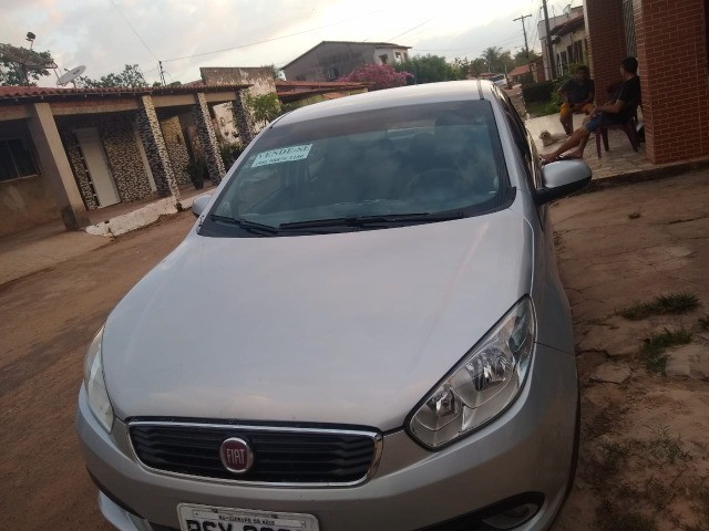 CARRO FIAT GRAND SIENA À VENDA