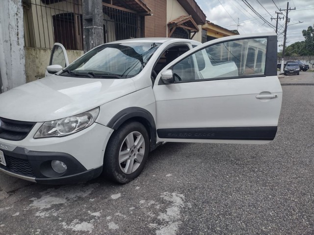 SAVEIRO CROSS