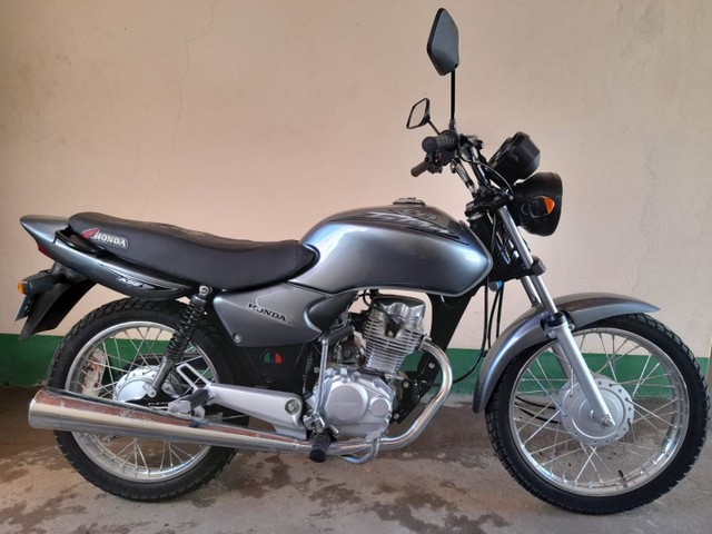 TITAN 2001/2002 125 PARTIDA E PEDAL
