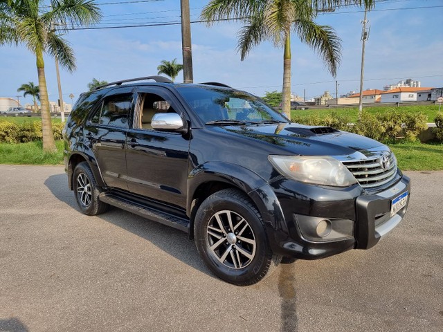 HILUX SW4 2010 DIESEL