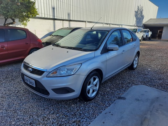 FOCUS 2.0 2009 IMPECÁVEL