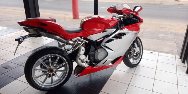 MV AGUSTA F4