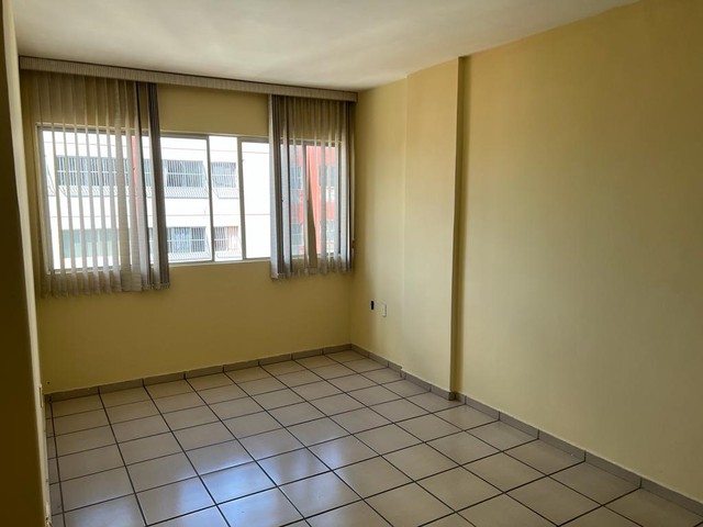 Apartamento com 90m2, 03 quartos, armários, 01 vaga de garagem, bairro São Gerardo. - Foto 16