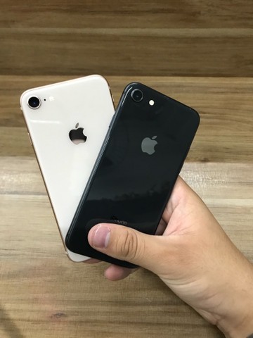 iPhone 8 com 64gb de memória // preto e Gold  - Foto 4