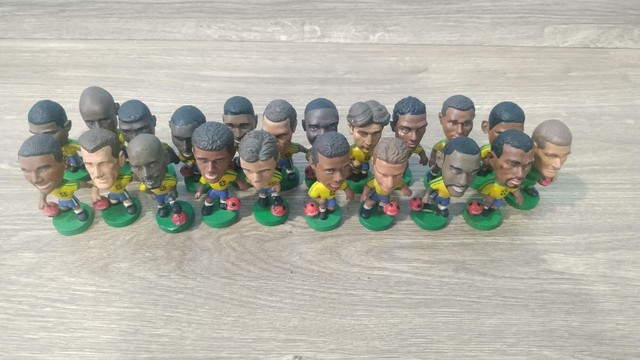 Coleção bonecos da copa seleção de 98