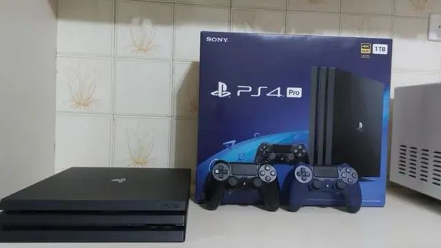 Ps4 pro 1tb 2 controles e 2 jogos - Videogames - Areal, Porto Velho  1258637435