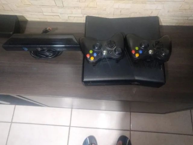 Xbox 360 Bloqueado C/ Controle & Kinect S/ Jogos - DFG