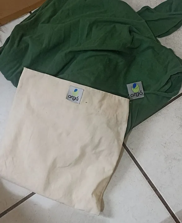 Sling canguru em malha