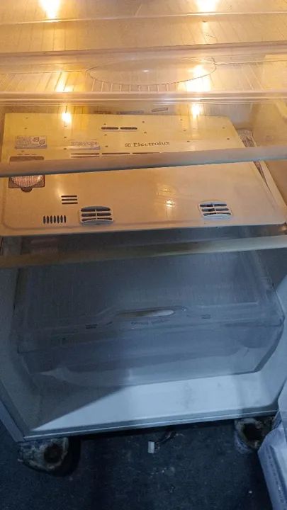 Refrigerador Eletrolux funcionando perfeitamente  - Foto 4