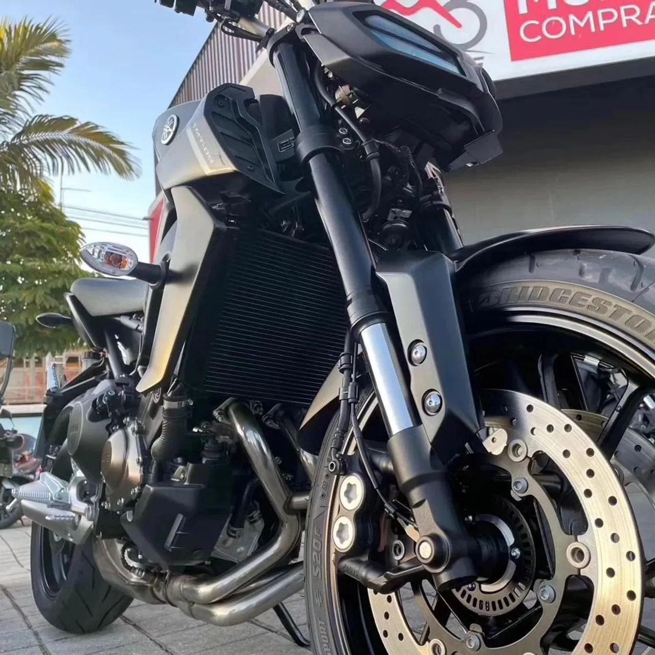 Yamaha MT09 2024 com 976km!!! - Foto 4