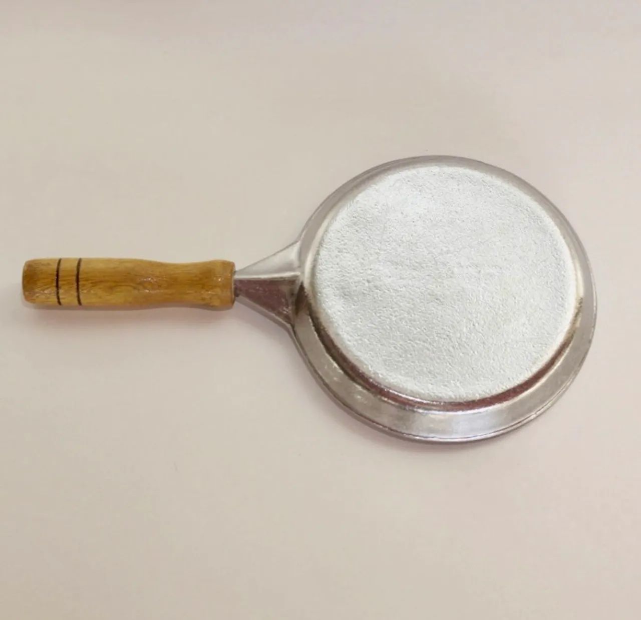 Tapioqueira alumínio batido 20cm