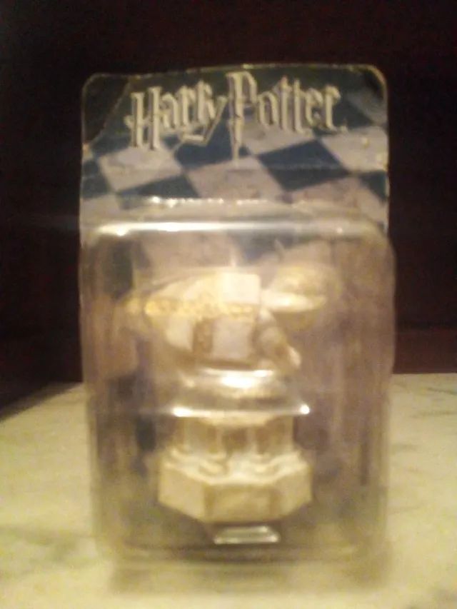 Peão branco novo xadrez Harry Potter no blister