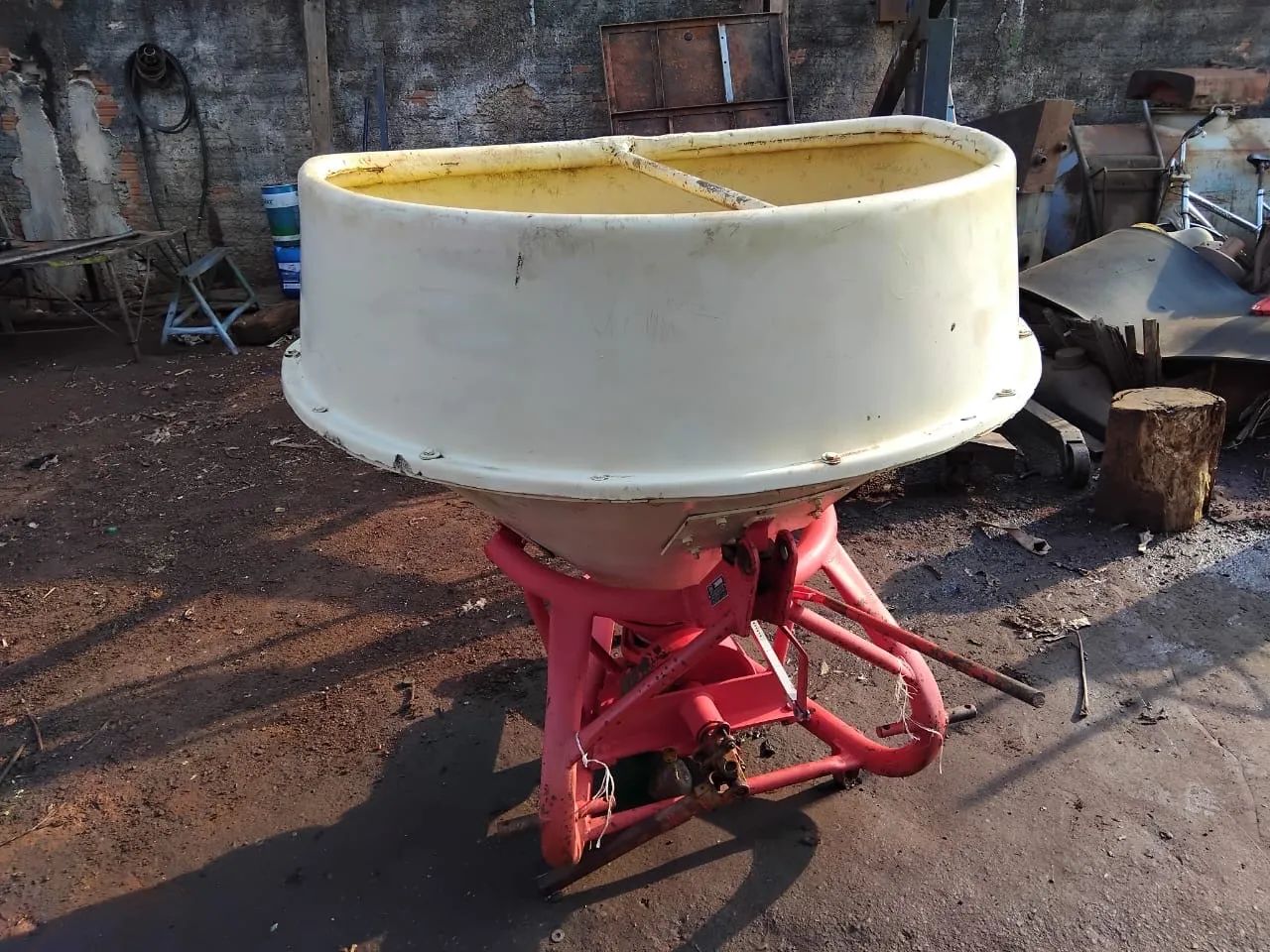 Semeadeira Vicon Espalhador de semente - Foto 3