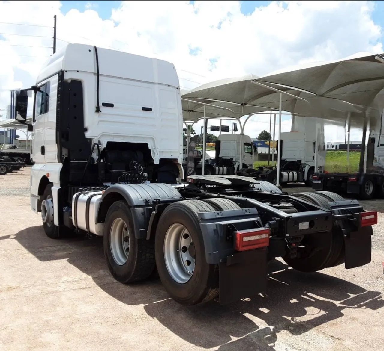 VW Meteor 28.460 ano 2023, 6x2 e automático, no PR - Foto 3