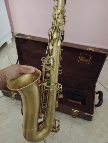 Produto de Outlet 100% Funcional, antes de efetuar a compra entre em  contato para consulta de preço, fotos, disponibilidade e possíveis avarias  do produto. - Saxofone Alto Usado Weril Spectra I A931 