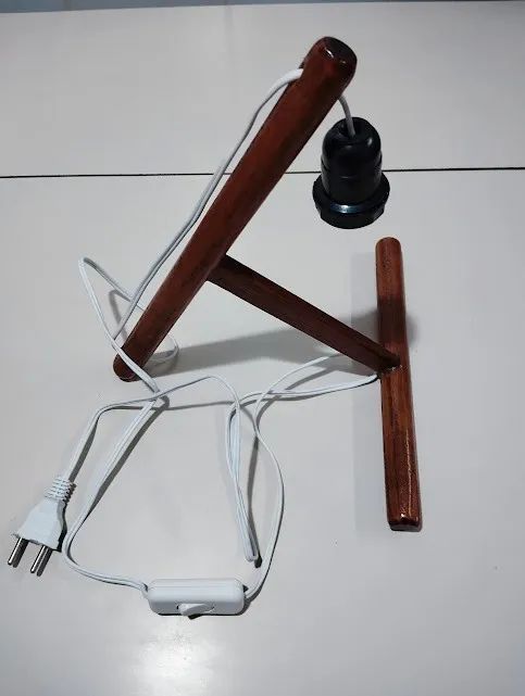 "Abajur de Cabeceira"