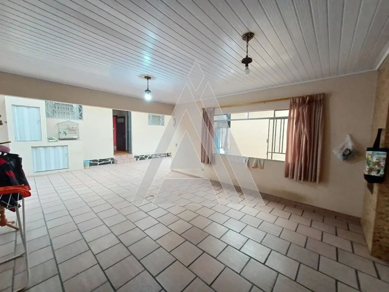 Residência Comercial para alugar por R$ 7000.00, 370.00 m2 - CENTRO - SAO JOSE DOS PINHAIS - Foto 8