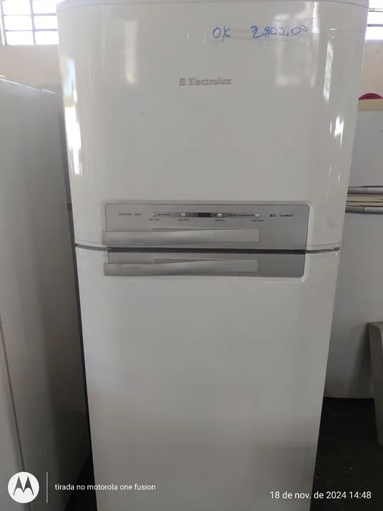 REFRIGERADOR ELECTROLUX