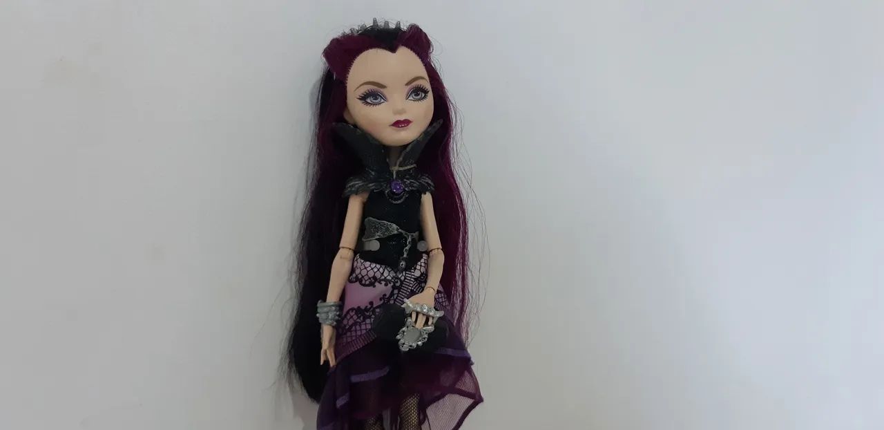 Ever after high Raven Queen