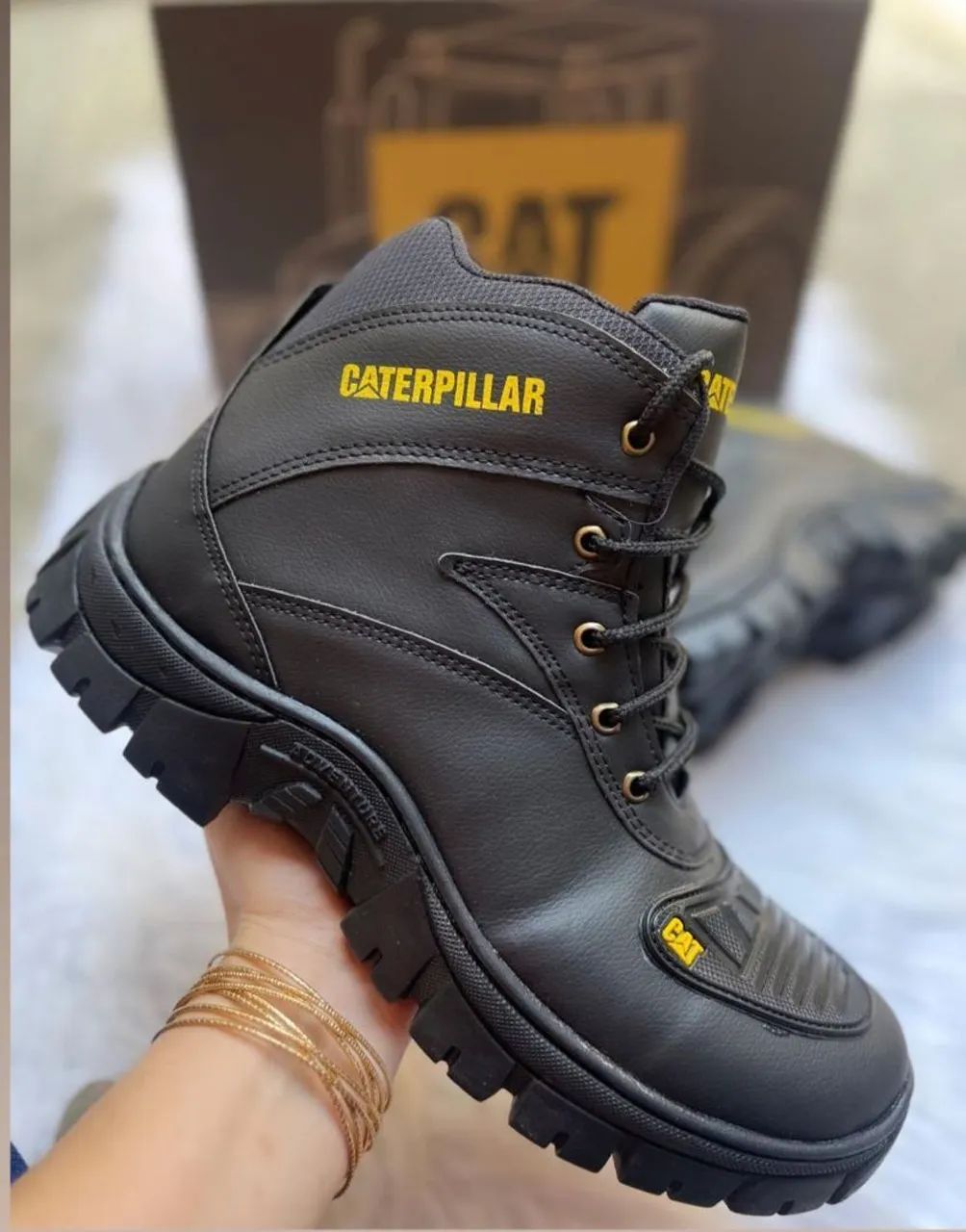 Bota Caterpillar Adventure Preta - Conforto e Estilo - Foto 5