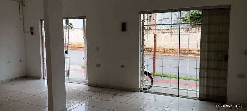 Apartamento com 2 Quarto(s) e 1 banheiro(s) para Alugar, 45 m² por R$ 1300 / Mês