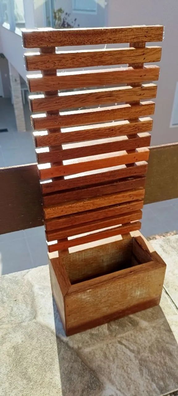 Vaso de madeira para plantas - Foto 3