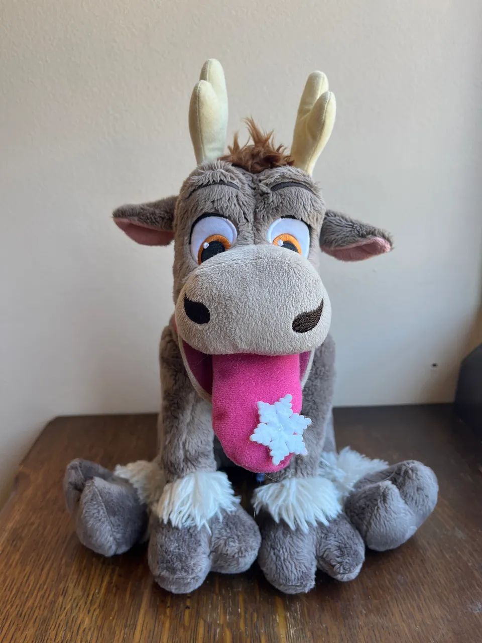 Pelúcia Sven - Disney store oficial