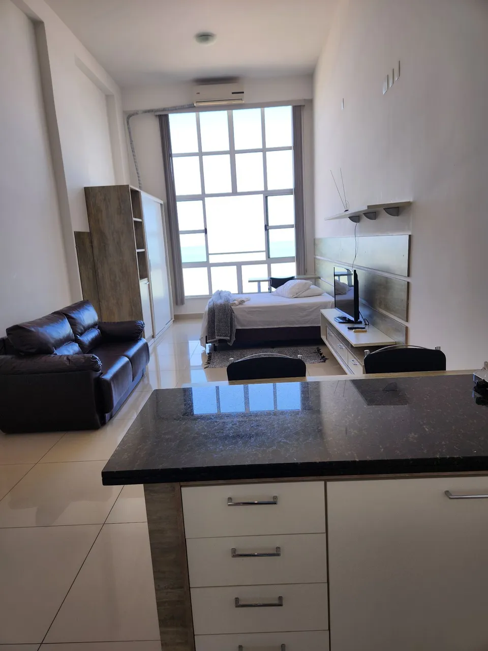 Apartamento-loft frente para o Mar