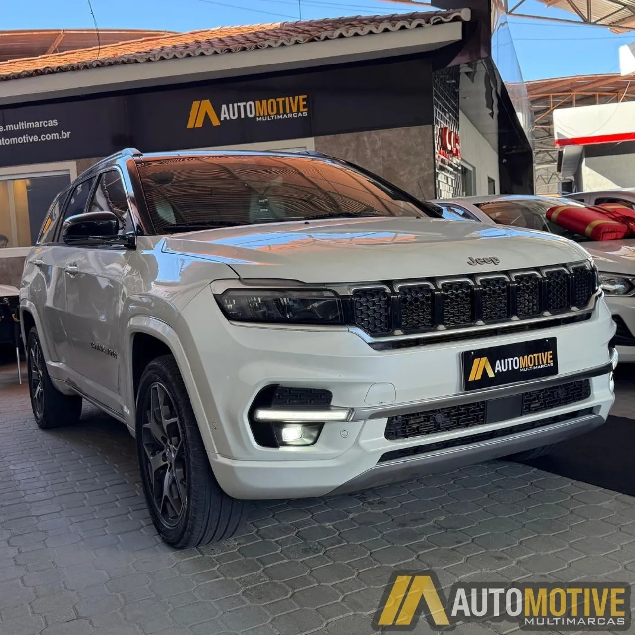 Jeep Commander Overl. Td380 2.0 4X4 Die. AUT Usados e Novos