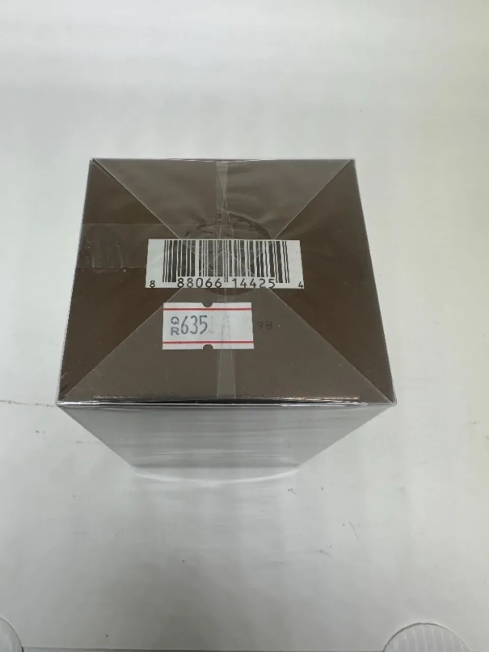 Perfume Tom Ford Oud Minérale  - Foto 4