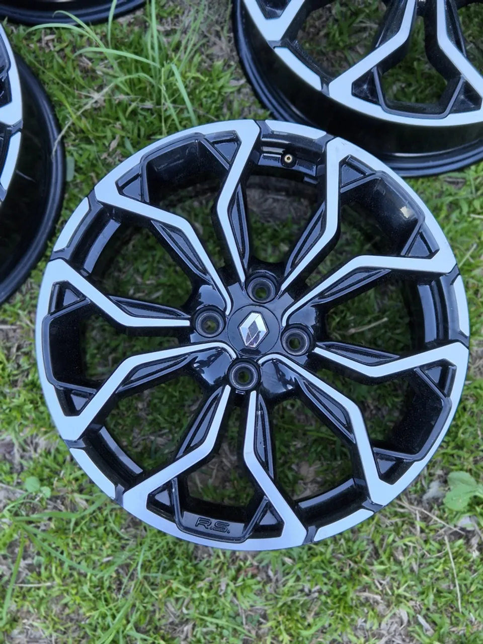Roda Aro 17 - Sandero RS
