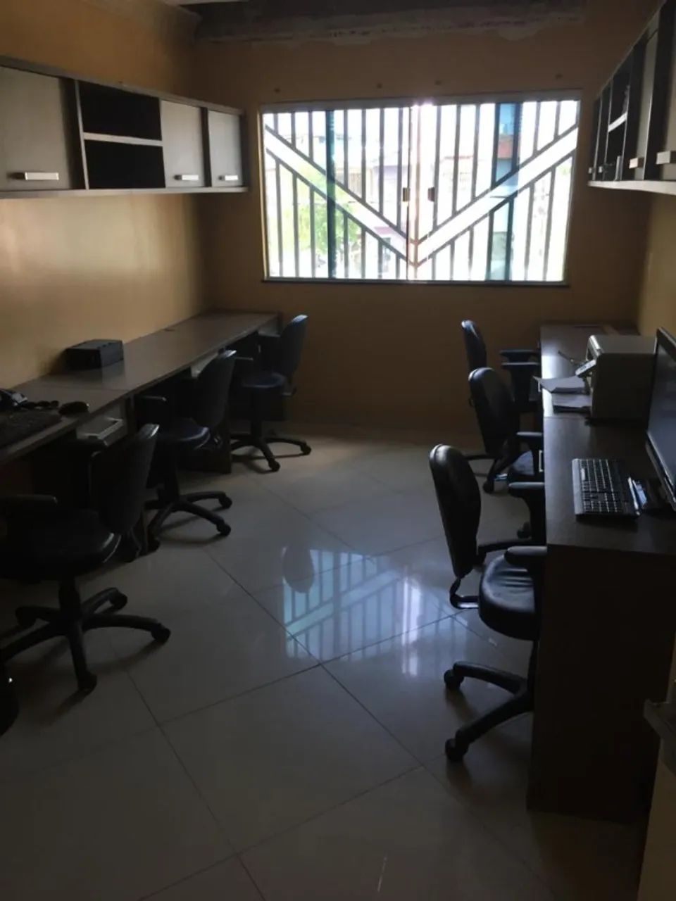Vendo prédio comercial na Tv. 3 de maio com a Marquês de herval - Foto 2