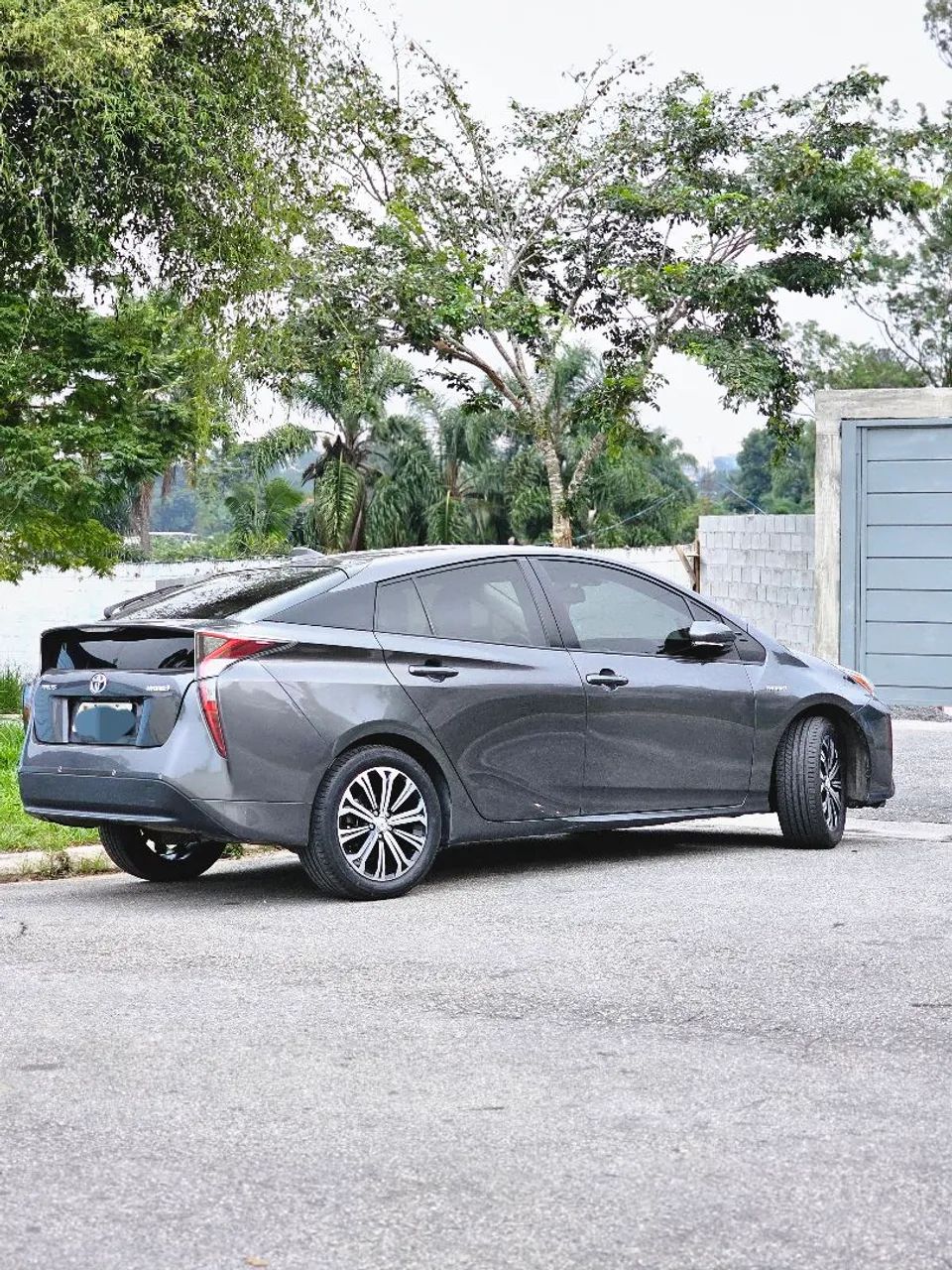 TOYOTA PRIUS HÍBRIDO 2018 - Foto 2