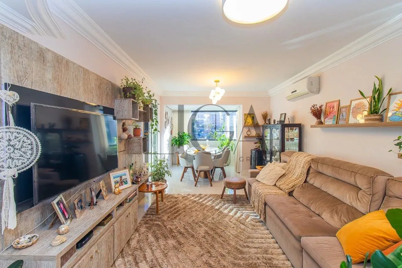 Apartamento reformado de 03 dormitórios no Boa Vista