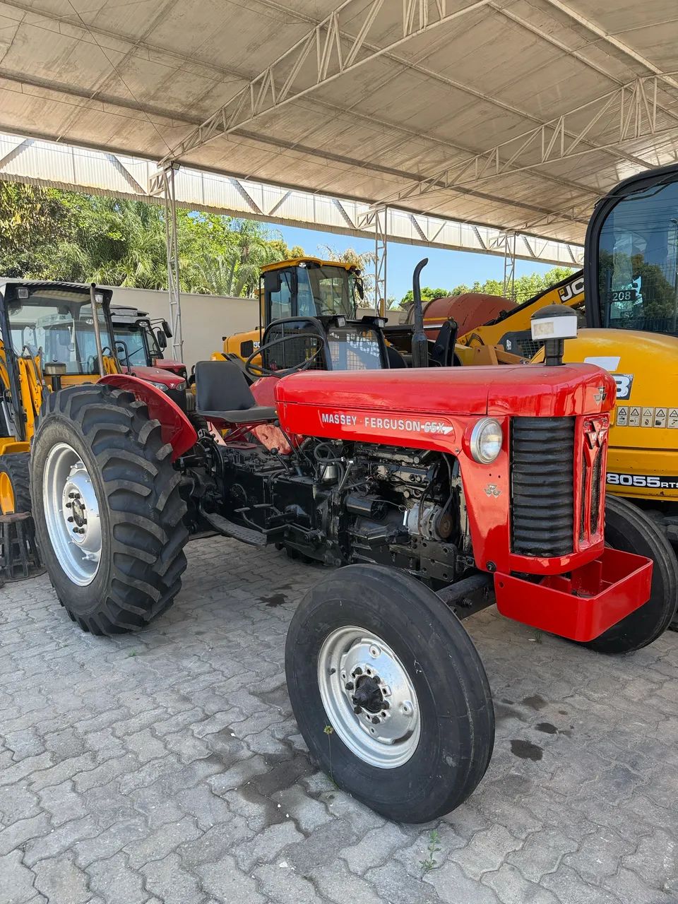 Trator MF 65x